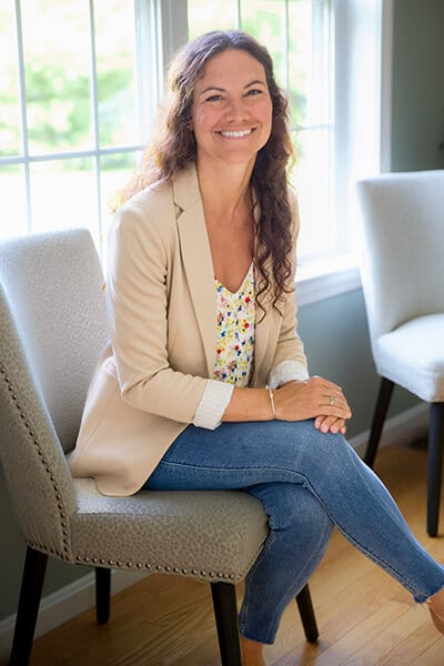 Licensed Independent Clinical Social Worker Michelle Upton that is part of the team at Positive Living a Health & Wellness Practice in New Bedford MA.